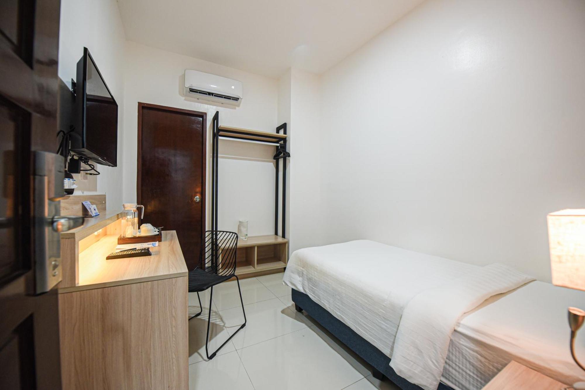 Figtree Hotel Iloilo City Exteriör bild