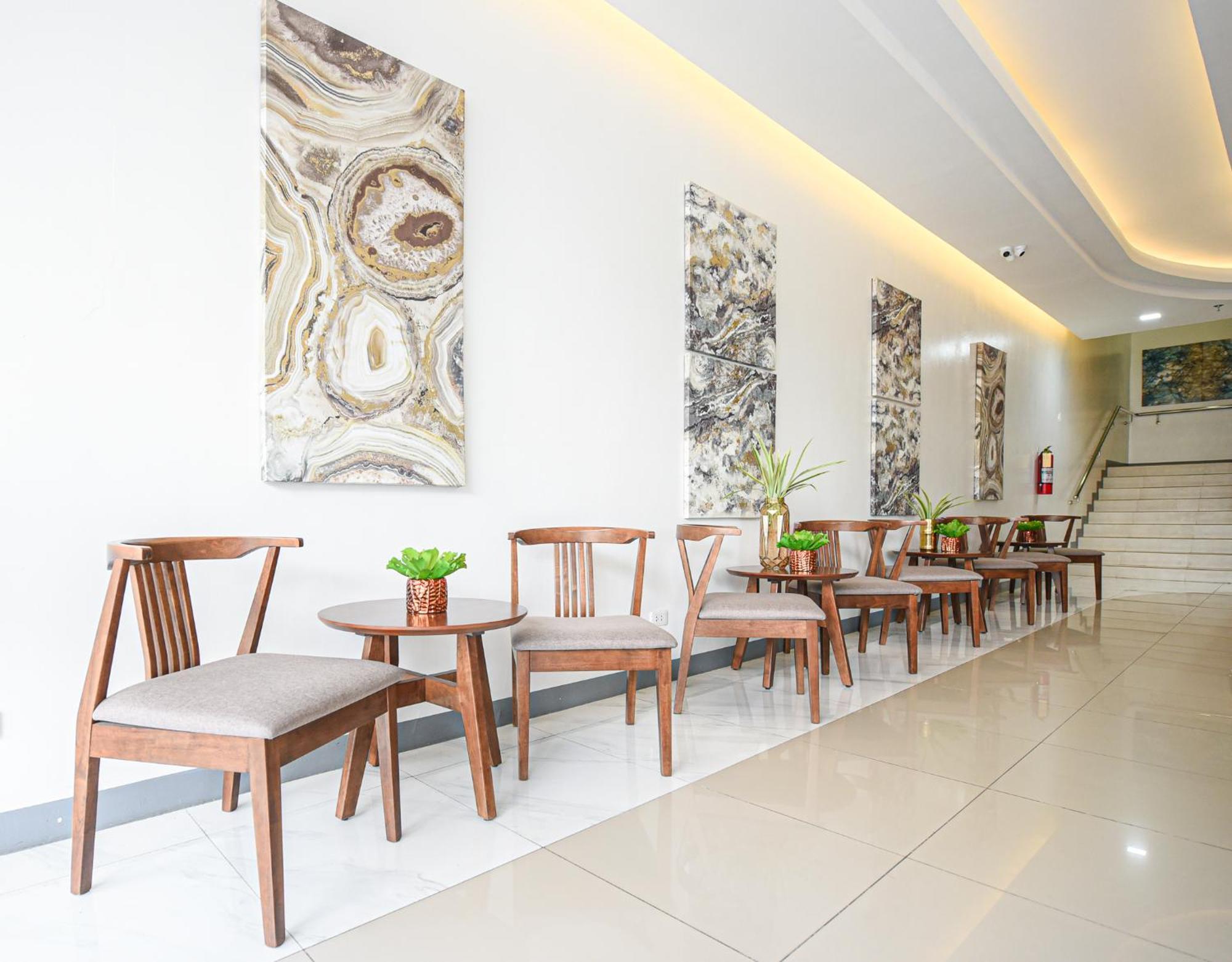 Figtree Hotel Iloilo City Exteriör bild