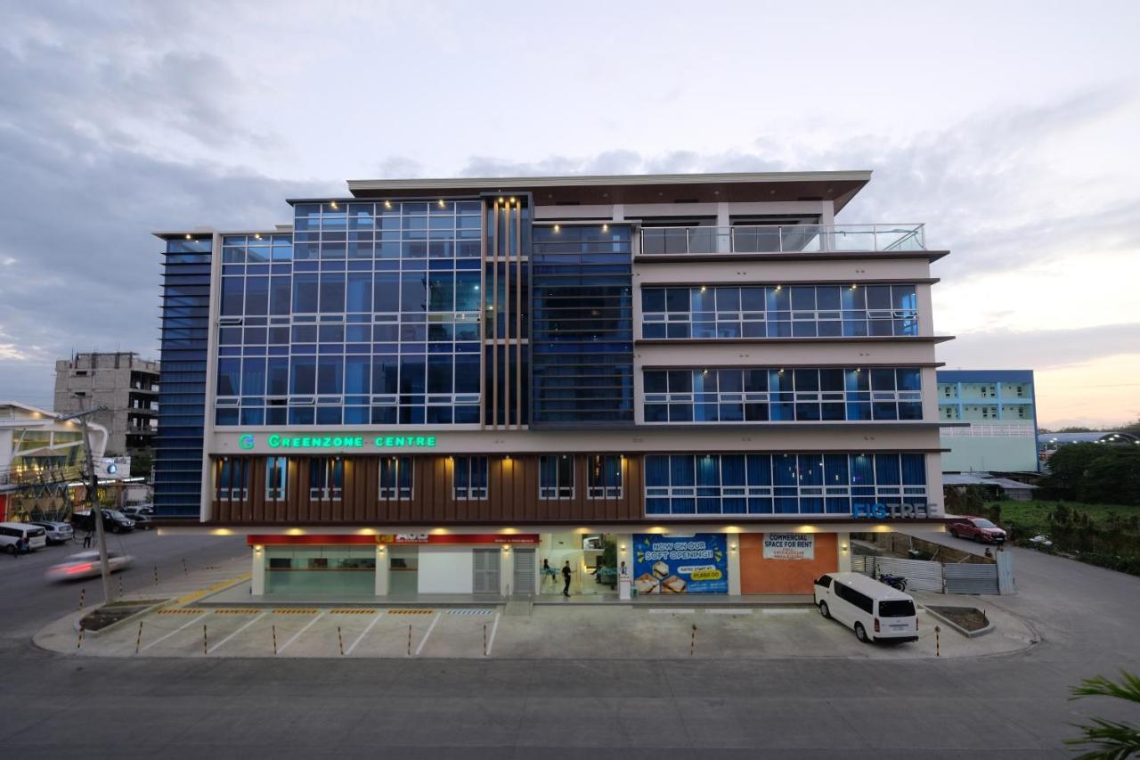 Figtree Hotel Iloilo City Exteriör bild